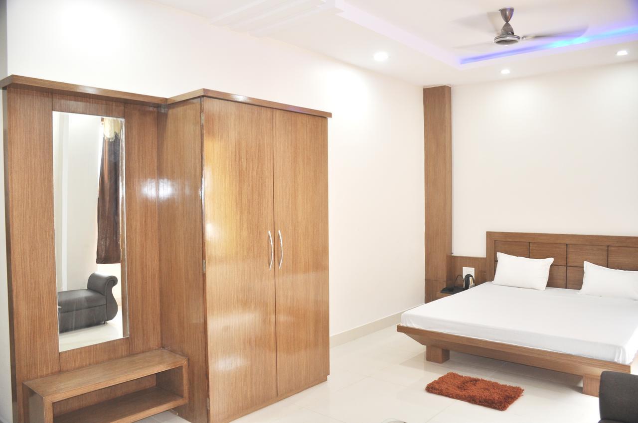 Hotel Rk Residency Satna Buitenkant foto