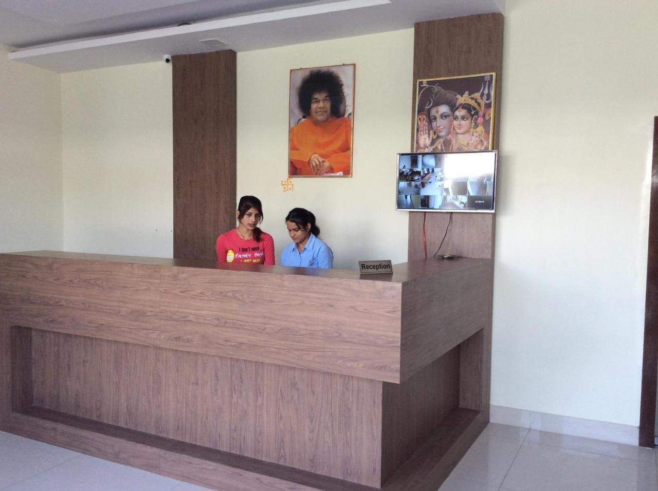 Hotel Rk Residency Satna Buitenkant foto